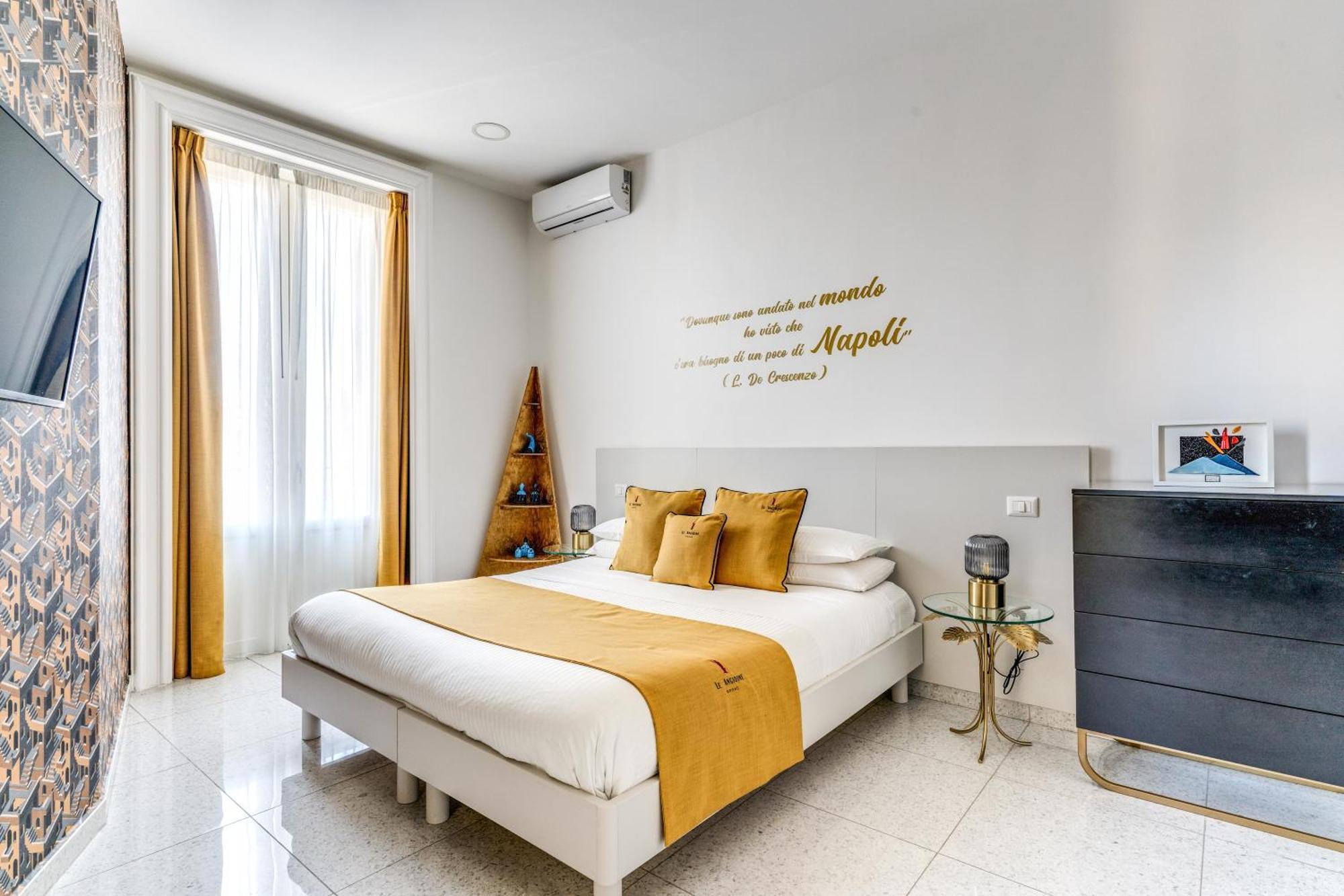 Le Angioine Rooms Neapol Zewnętrze zdjęcie